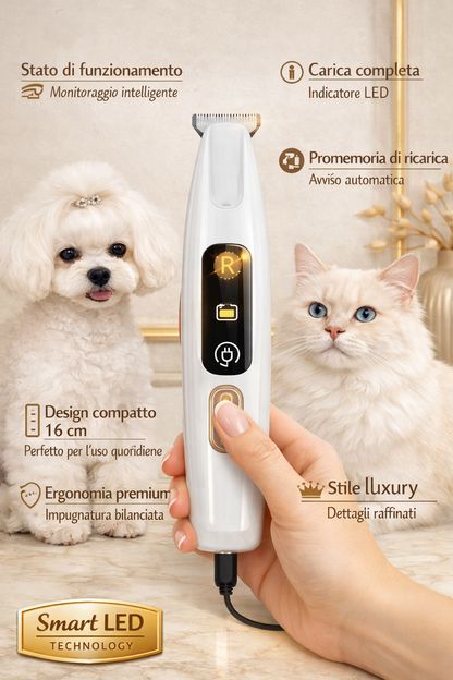 “Tagliapeli professionale per cani PET ATELIER con display LED smart, design luxury bianco e oro, impugnatura ergonomica e animali domestici ben curati sullo sfondo.”